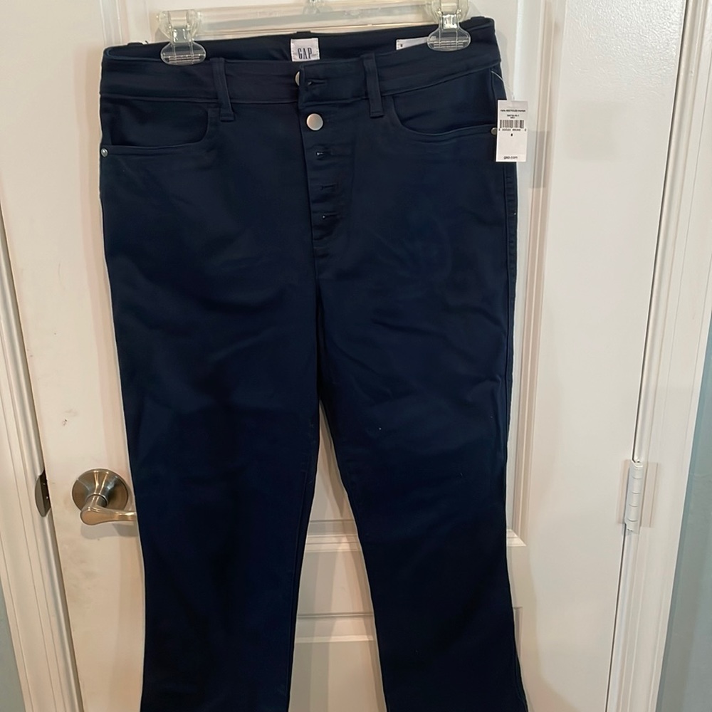 Women button front GAP pants